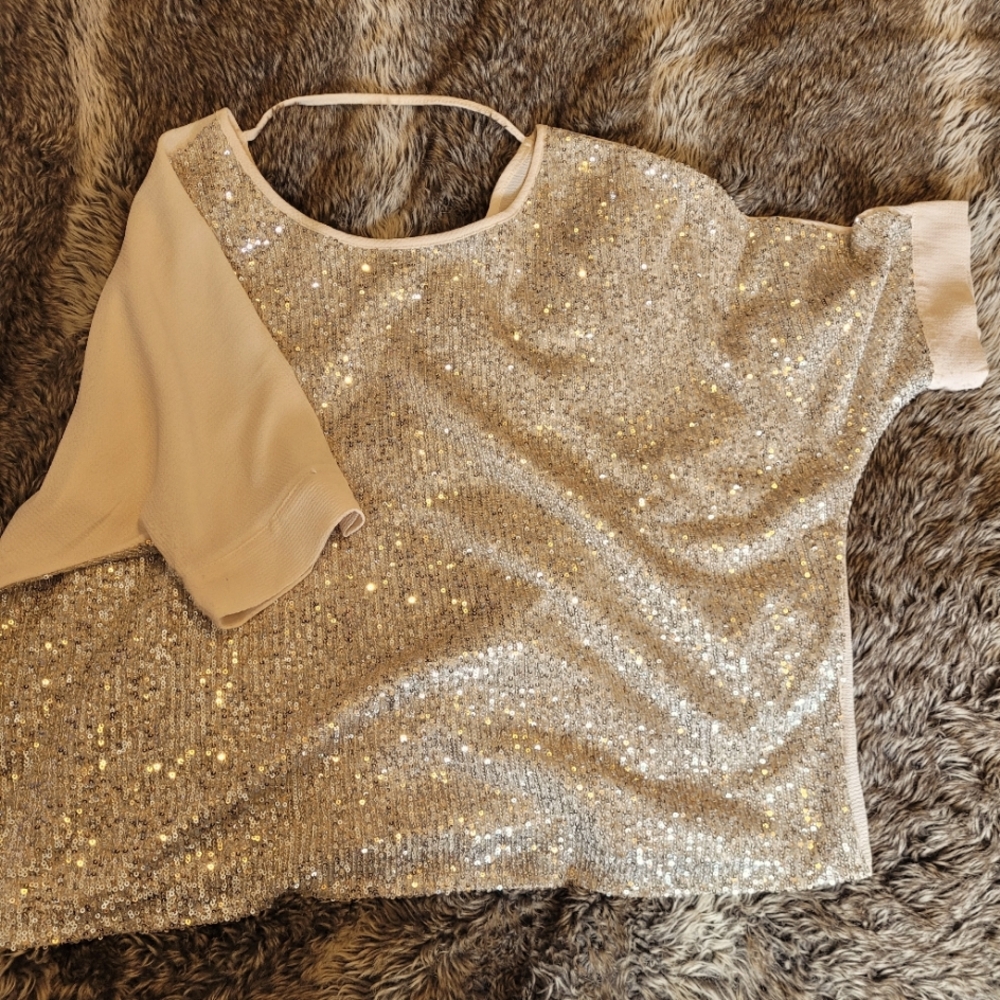 She + Sky sequined women's top